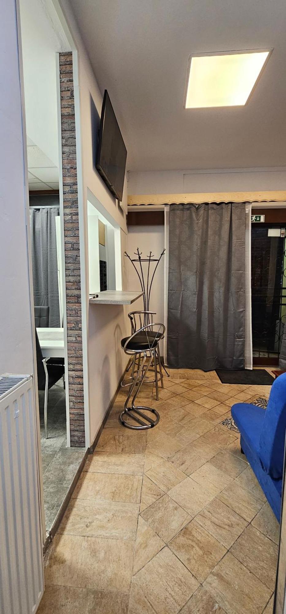 Apartments Fazarinc S Parkiriscem 采列 外观 照片