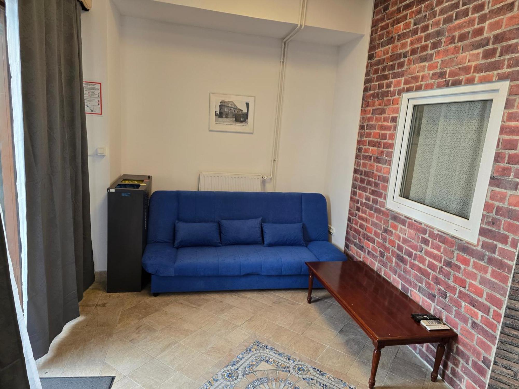 Apartments Fazarinc S Parkiriscem 采列 外观 照片