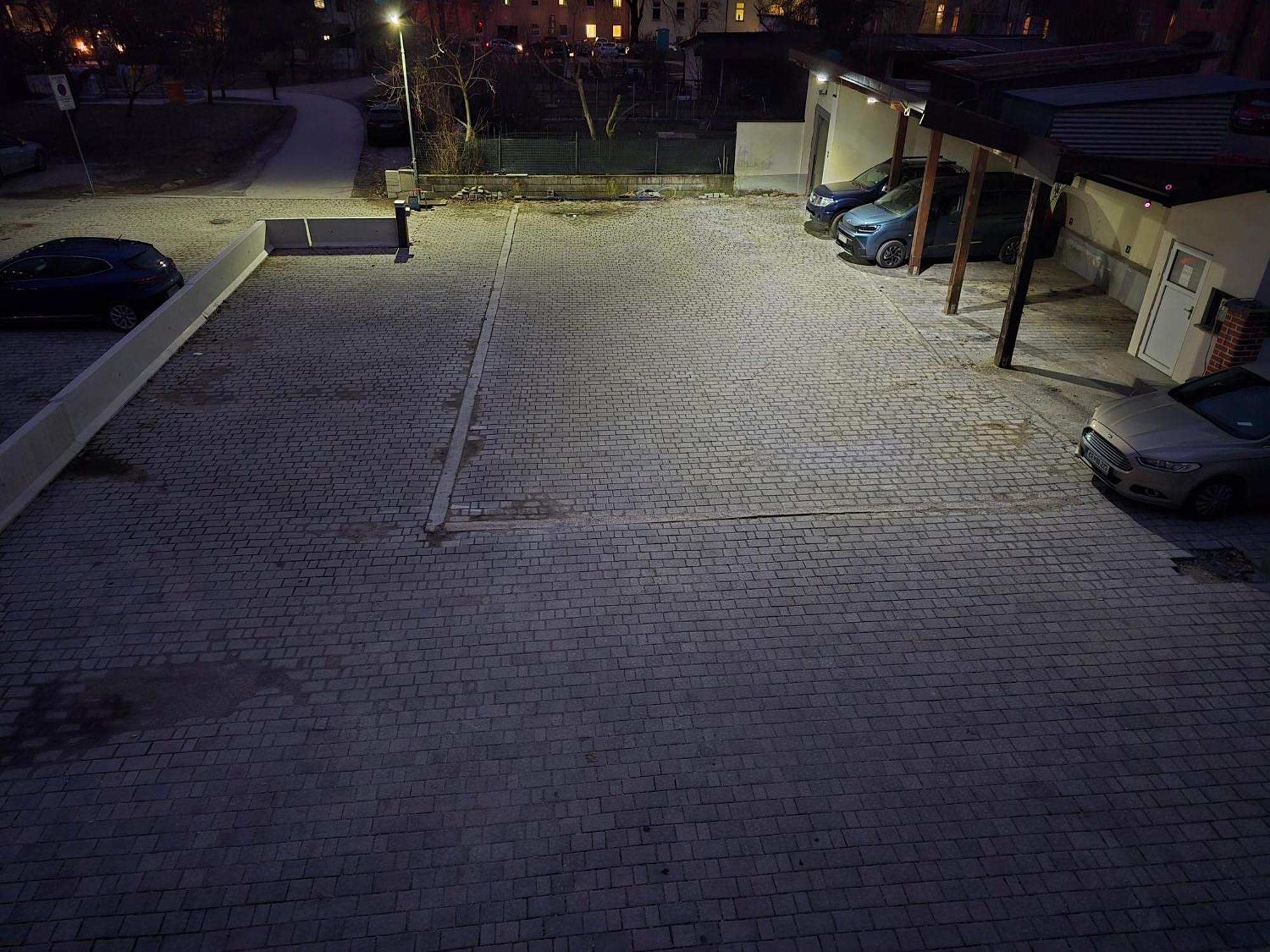 Apartments Fazarinc S Parkiriscem 采列 外观 照片