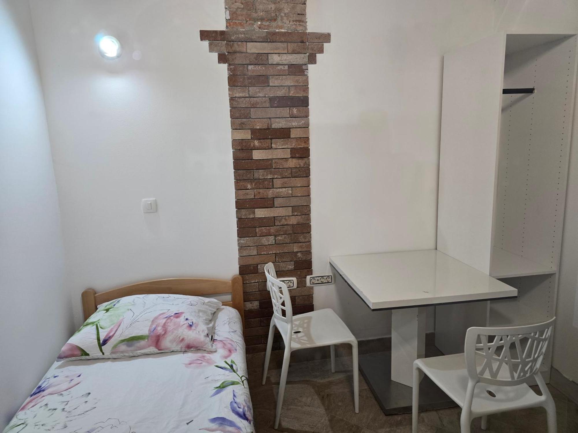 Apartments Fazarinc S Parkiriscem 采列 外观 照片