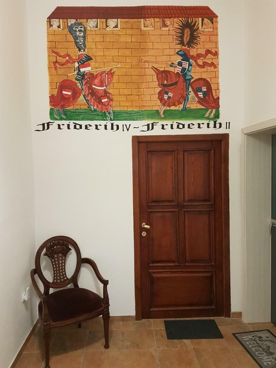 Apartments Fazarinc S Parkiriscem 采列 外观 照片